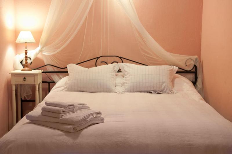 Casa Manadero Apartment โรเบลดิโย เด กาตา ภายนอก รูปภาพ