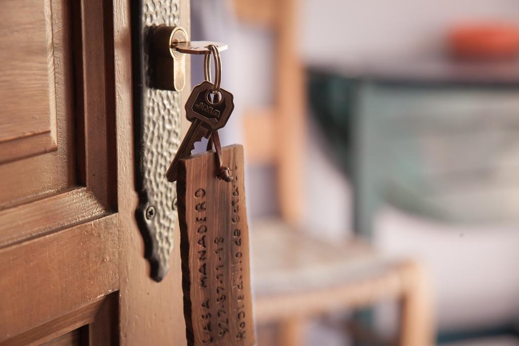 Casa Manadero Apartment โรเบลดิโย เด กาตา ภายนอก รูปภาพ